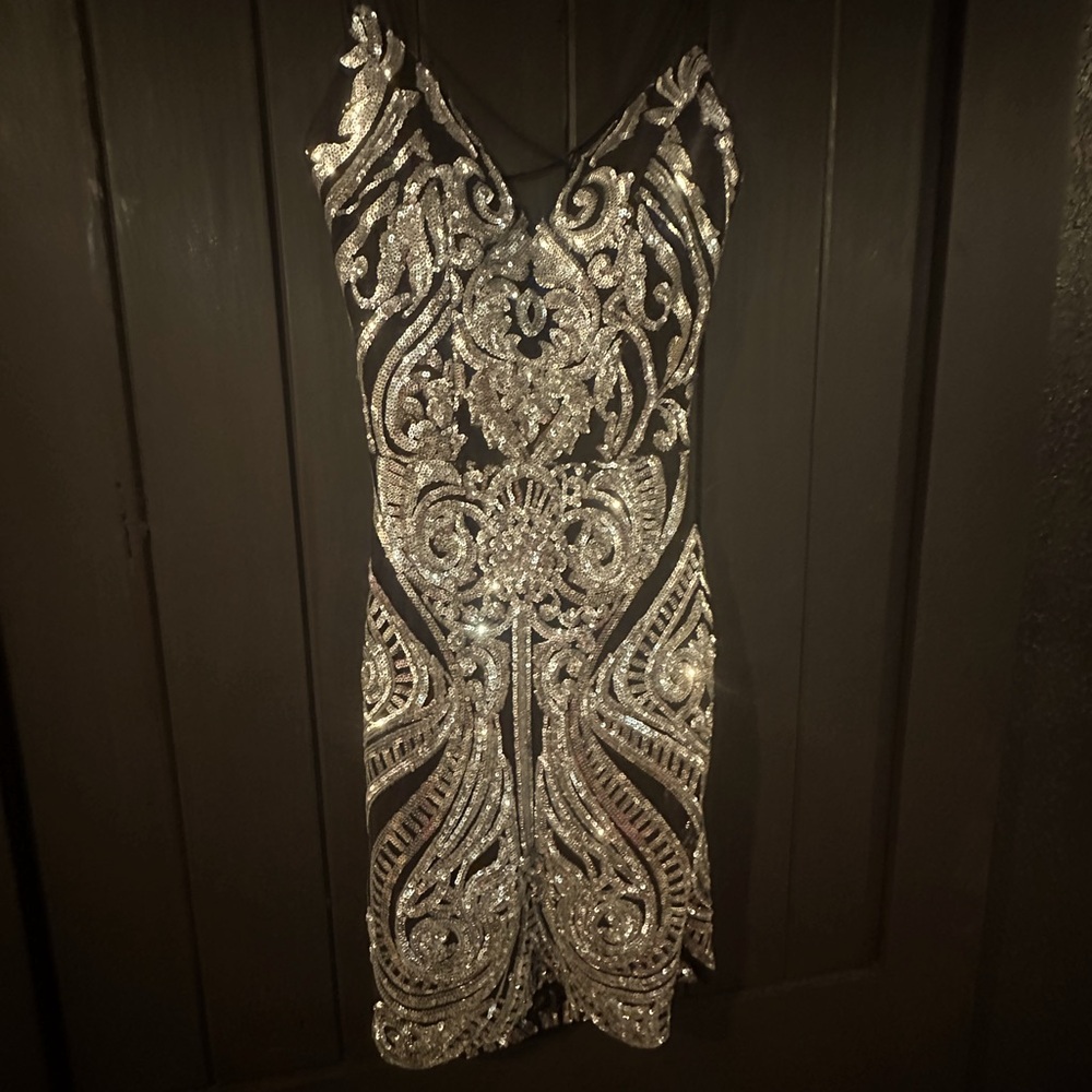 Size xs homecoming dress